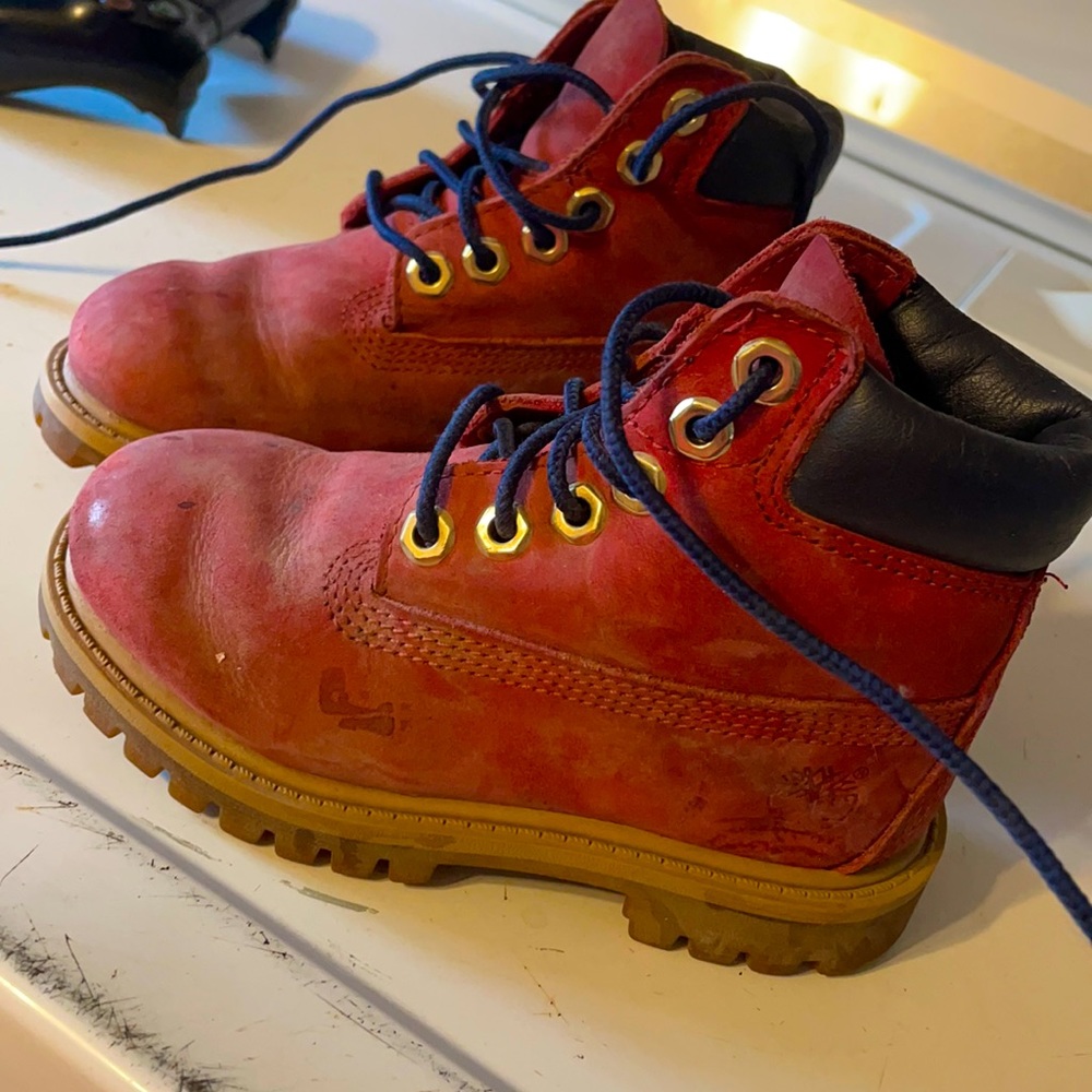 Size 8 children’s Timberland boots